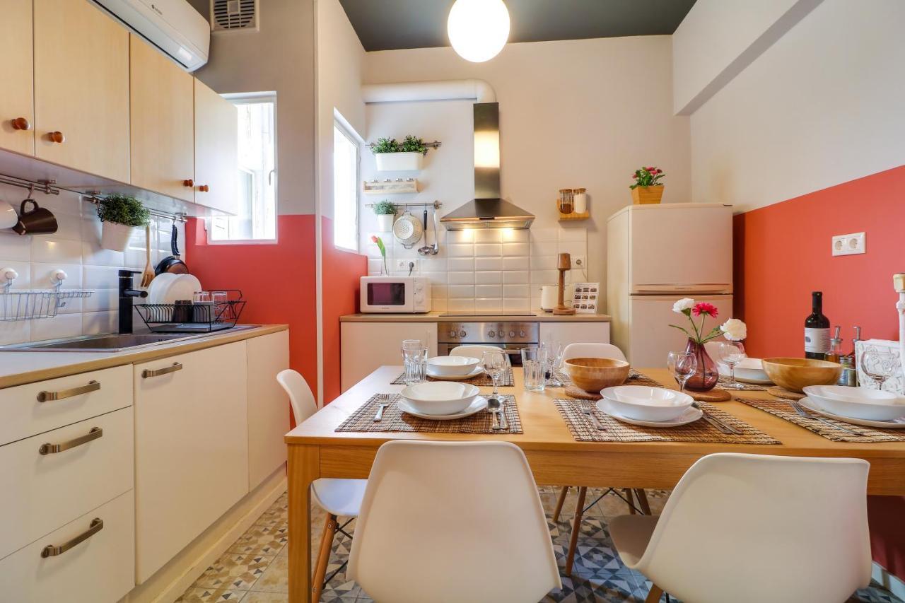 Spacious Central Flat☆3Min To Metro☆Ac|Netflix|Pc Athens Exterior photo