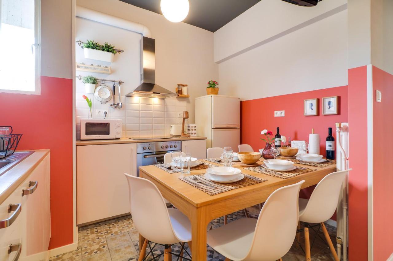 Spacious Central Flat☆3Min To Metro☆Ac|Netflix|Pc Athens Exterior photo